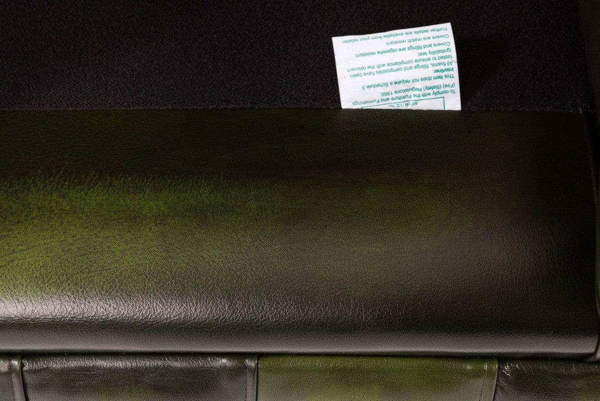 Divano chesterfield club nuovo originale inglese 2 posti verde
